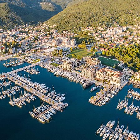 Porto Montenegro Residences Tivat Exteriér fotografie